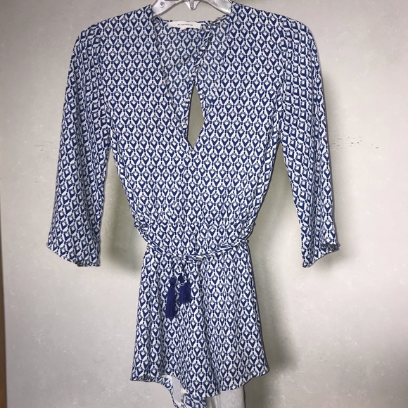 Olivaceous Blue & White patterned open back Romper - Picture 2 of 7